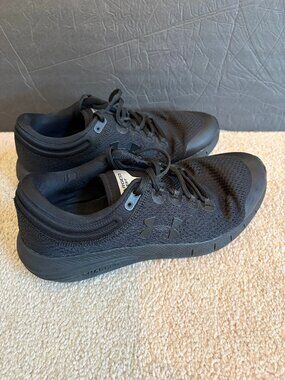 Under Armour Charged Bandit 5 Women's Running Shoes Size 9 Black 3021964-002